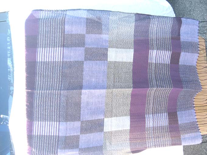 grid-design-pashmina-shawls-361c
