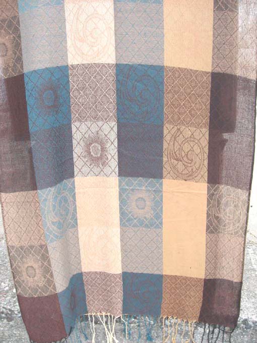 grid-fashion-scarves-327g