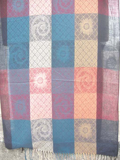grid-fashion-scarves-327h