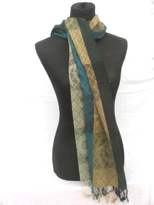 grid-fashion-scarves-327i