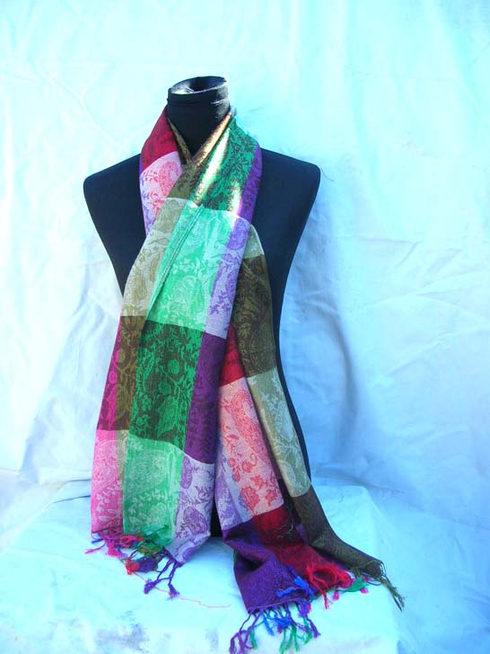 grid-floral-classic-shawls-348b