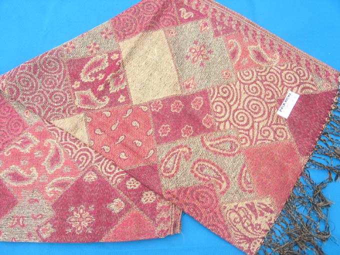 silk-pashmina-paisley-geometric-316a