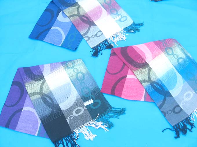 striking-strips-o-design-shawls-360f