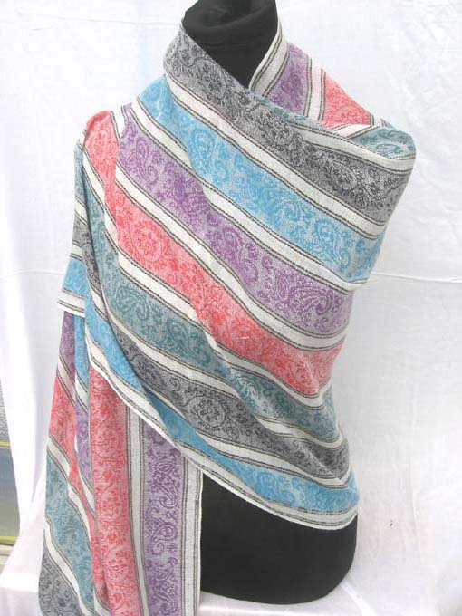 strip-stoles-scarves-337f