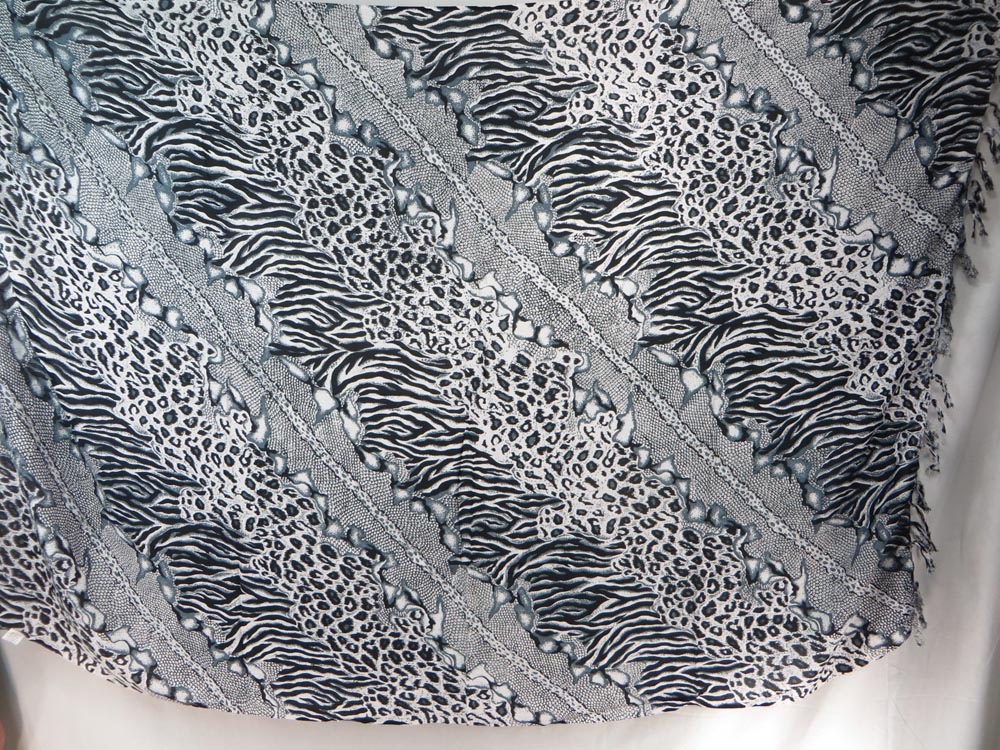 un7-73a