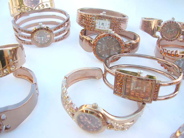 bangle-bronze-watchm1