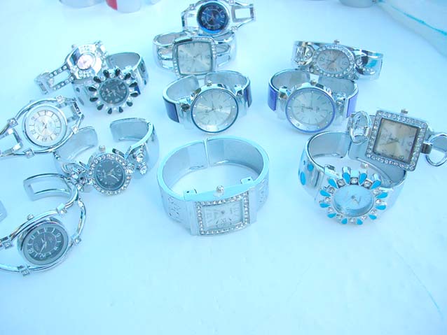 cz-bangle-watch