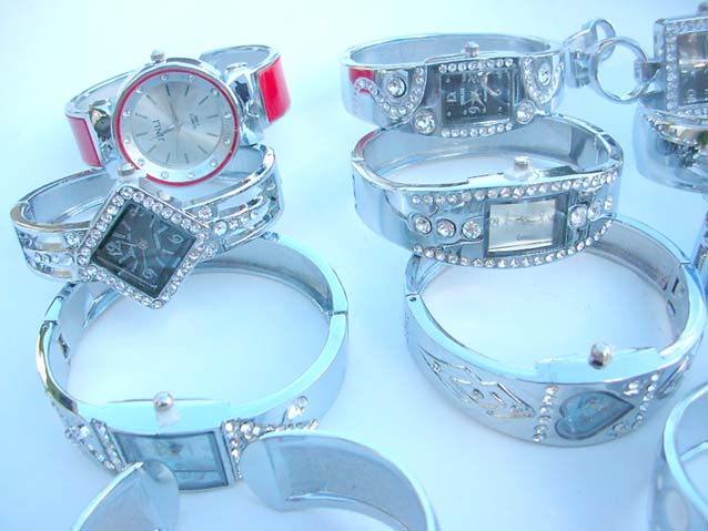 cz-bangle-watchm3