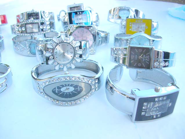 cz-bangle-watchm5