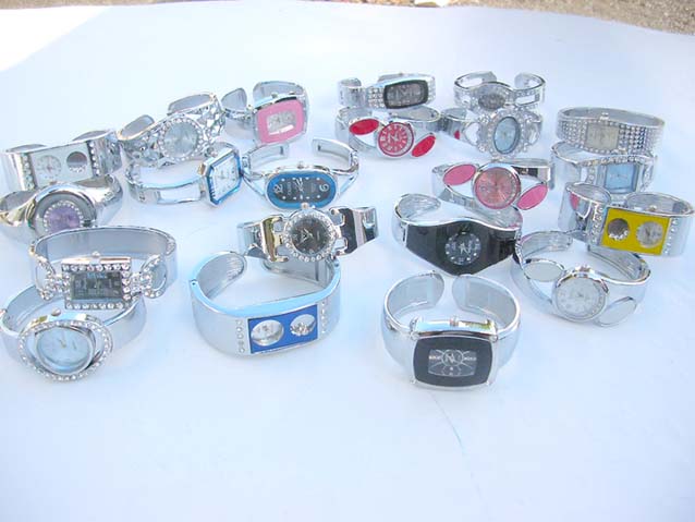 cz-bangle-watchm7