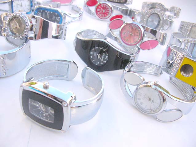 cz-bangle-watchm8