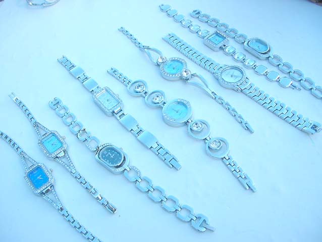 silver-bracelet-watchm2