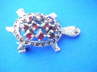 Marcastie stone turtle sterling silver pin 