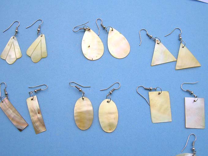 natural-shell-bali-earrings-mix