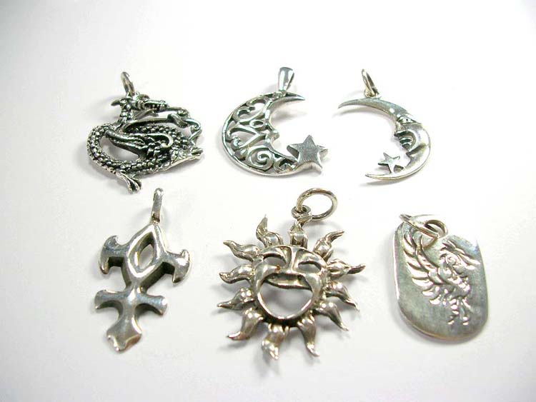 thai-sterling-silver-pendant-1004