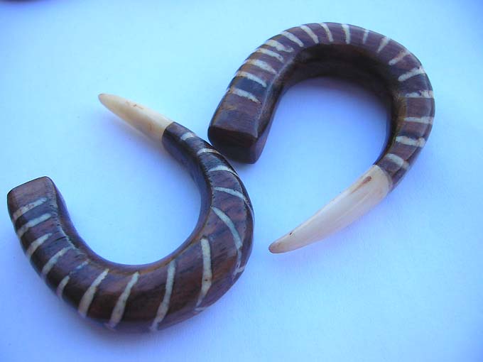 wooden-earring-1302