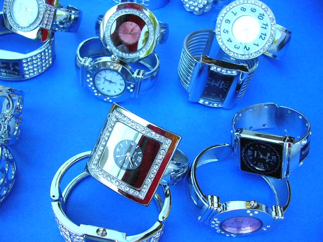 bangle-watch-group9c