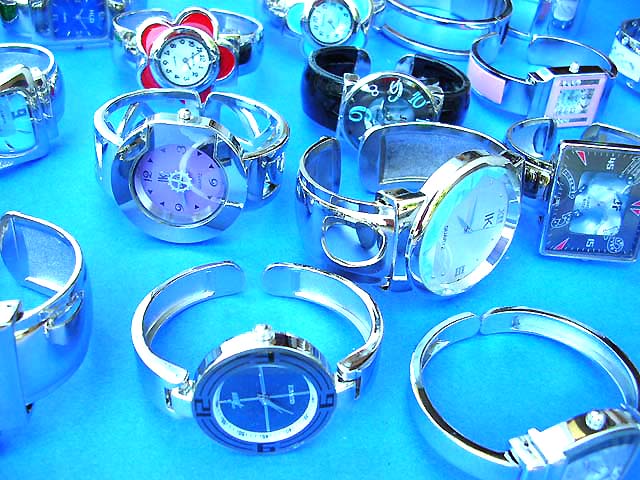 bangle-watch-group9j
