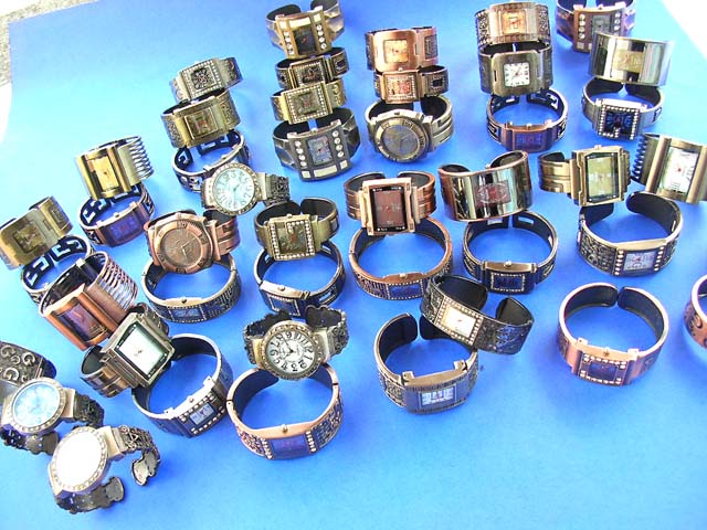 bronze-copper-watch-group-8a