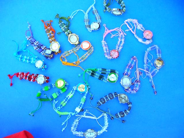 lady-watches-21a