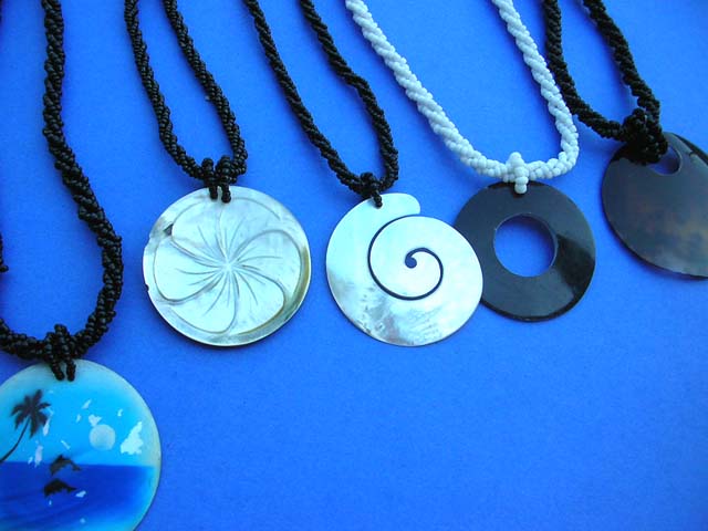 shell-necklace-mix-c