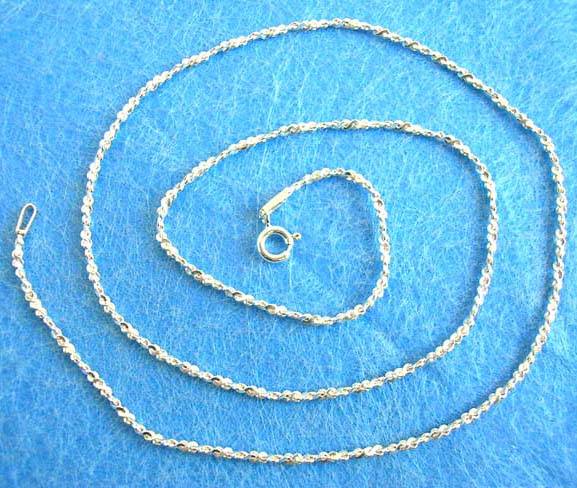 Ladies accessory outlet dealer - Sterling silver Balinese theme chain necklace