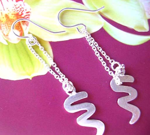 Sterling silver fish hook earrings with double chain holding a curvy S shape - Distributing import dealer