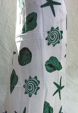 Wholesale sealife sri - mono whitish sarong with multi green sealife creature
