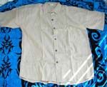 Extr-size man's short sleeve shirt wtih coconut button and front pocket