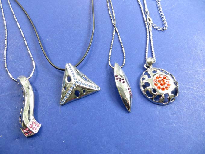 cz-necklaces-15a