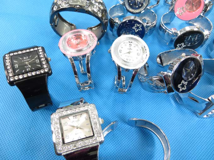 fashion-bangle-watch-2b