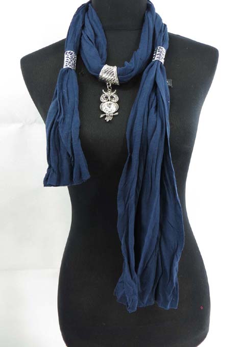 necklace-scarf-14d