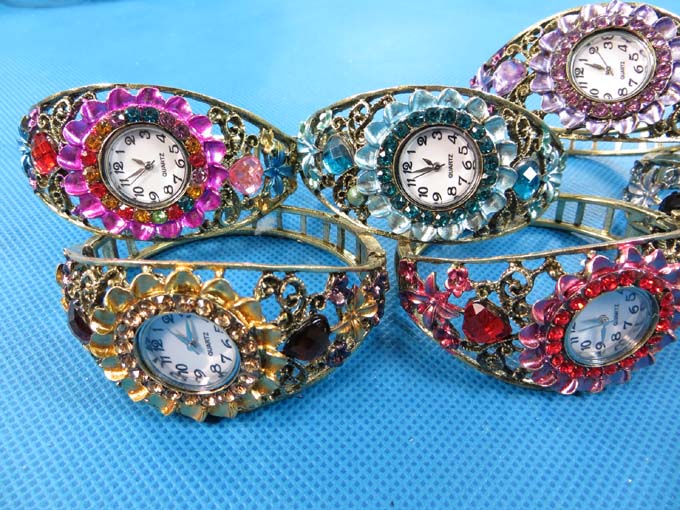 rhinestone-retro-bangle-watches-6c