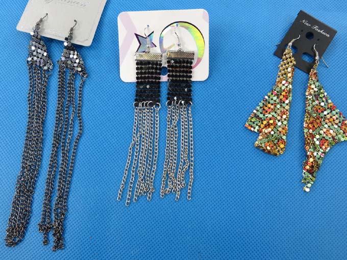 soft-metal-earrings-1c