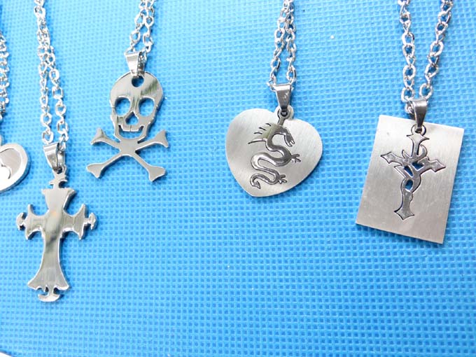 stainless-steel-necklace-10b