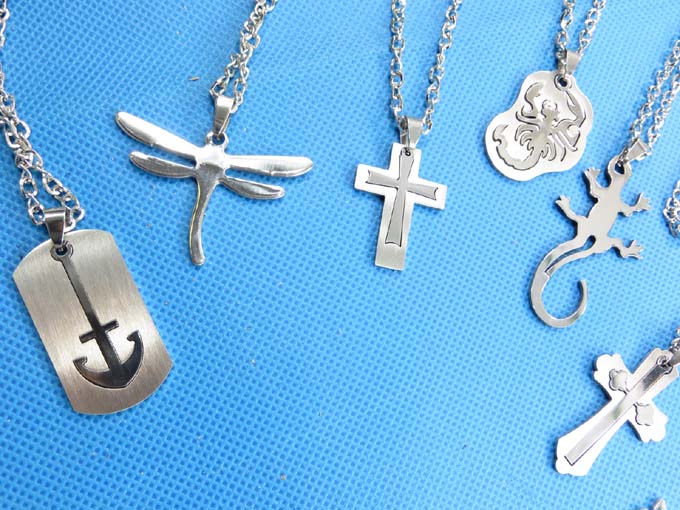 stainless-steel-necklace-10c