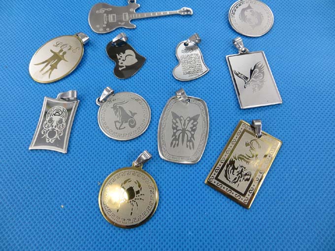 stainless-steel-pendants-1a