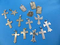 stainless-steel-cross-pendants-2a
