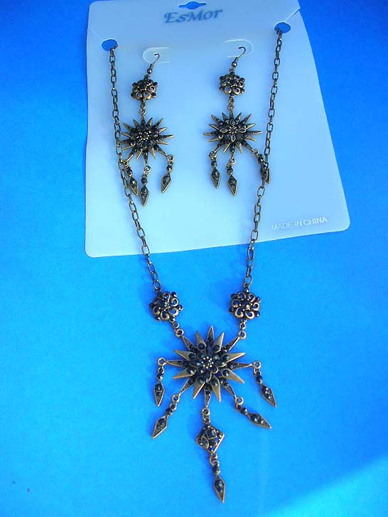 vintage-fashion-jewelry-set-01