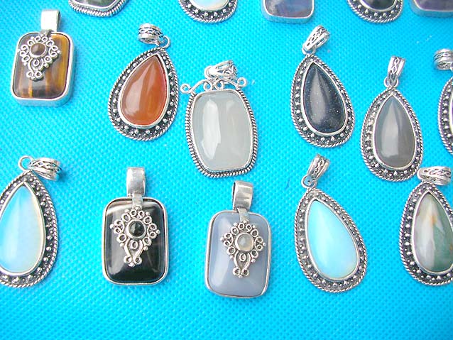 genuine-gemstone-pendants-mix-2c