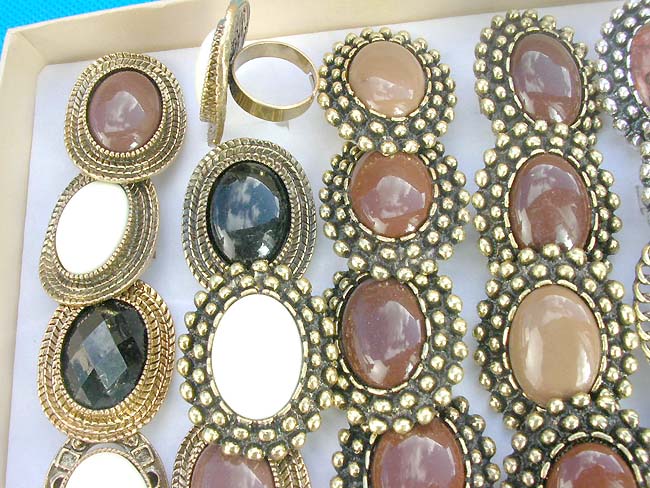 ring-jewelry-16a