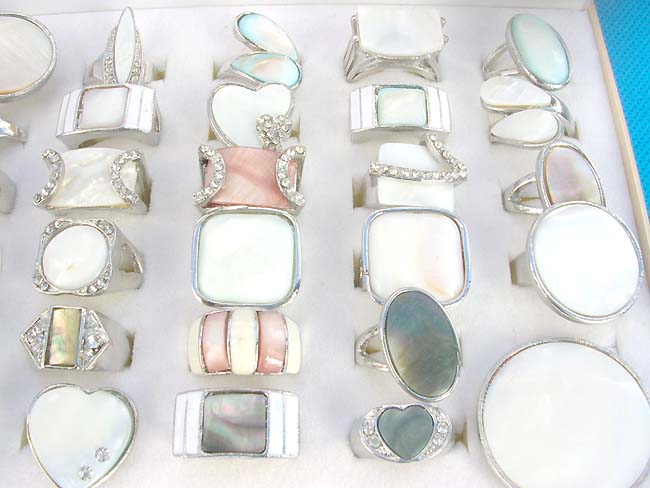 ring-jewelry-17b