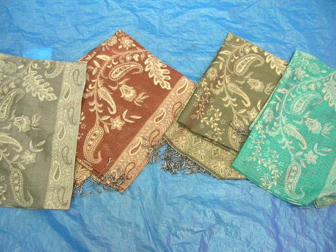 pashmina-shawl-701c-goldthread
