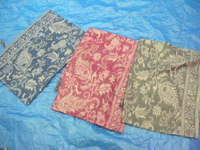 pashmina-shawl-704a-goldthread