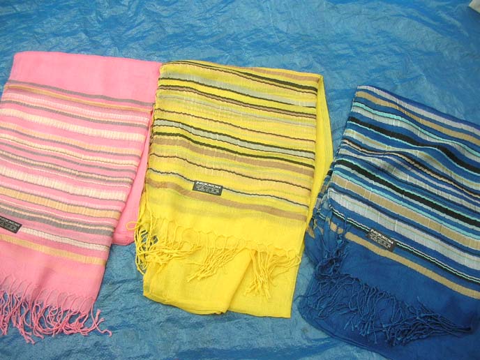 pashmina-thin-01a-multiple-lines
