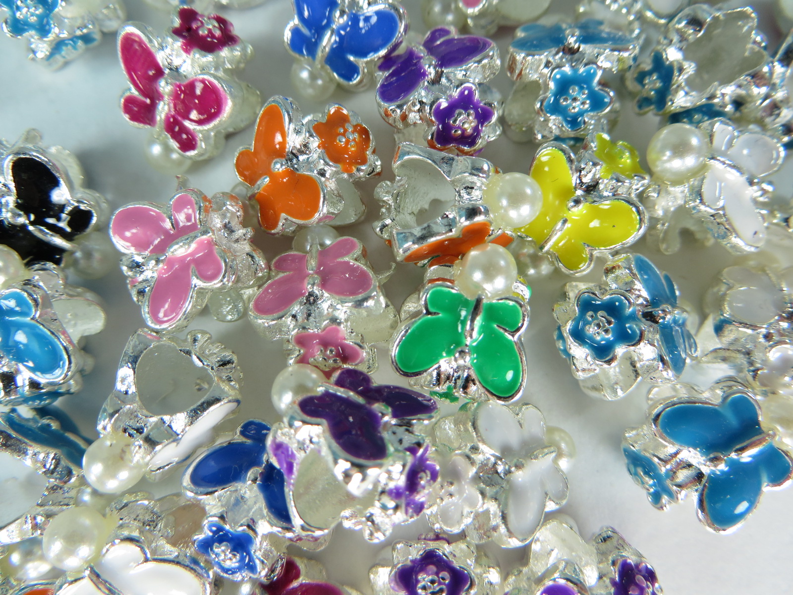 bead14enamelh
