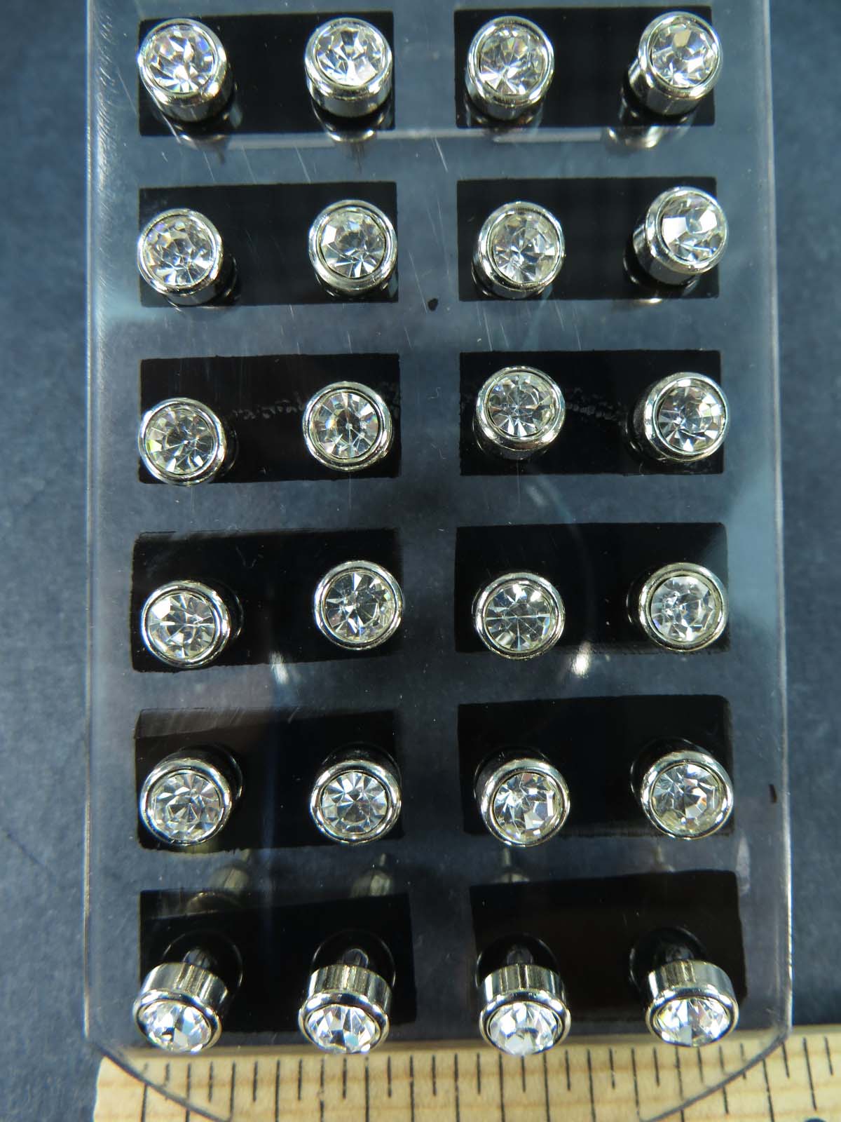 earring70-28f