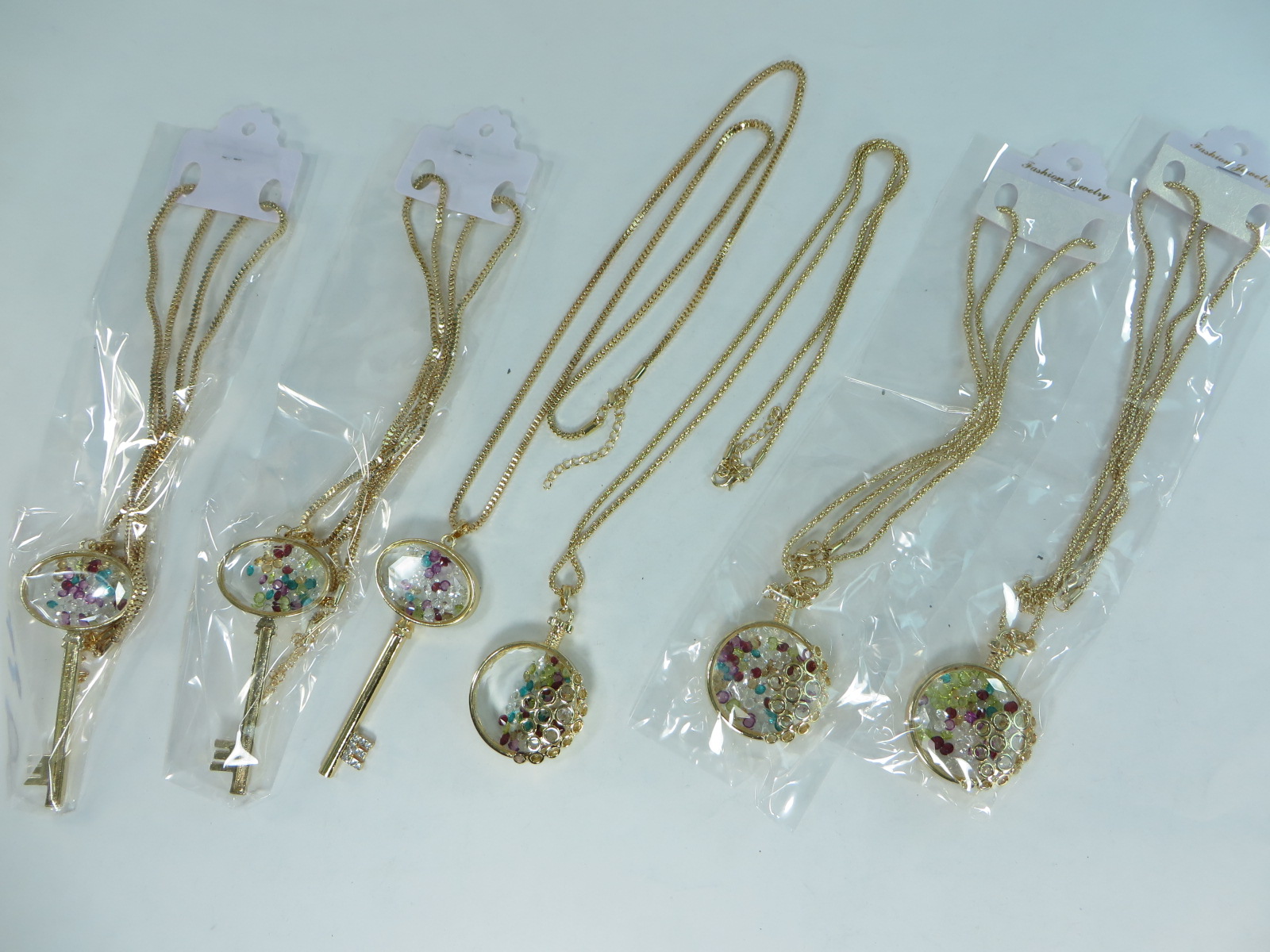 necklace204a