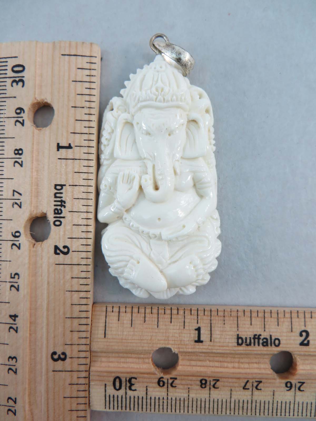 pendant03b