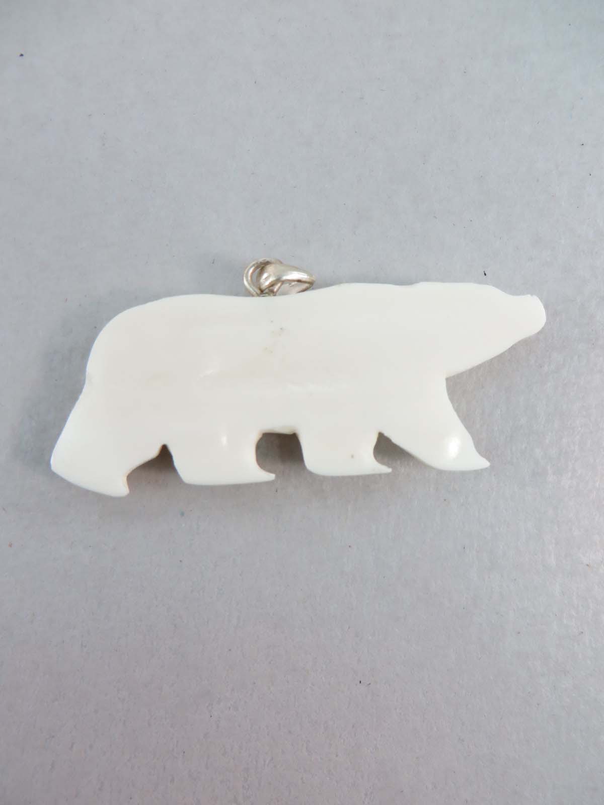 pendant05c
